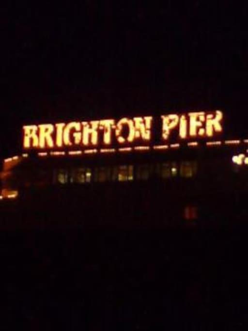 Regency Brighton Seafront Apartment Exterior photo